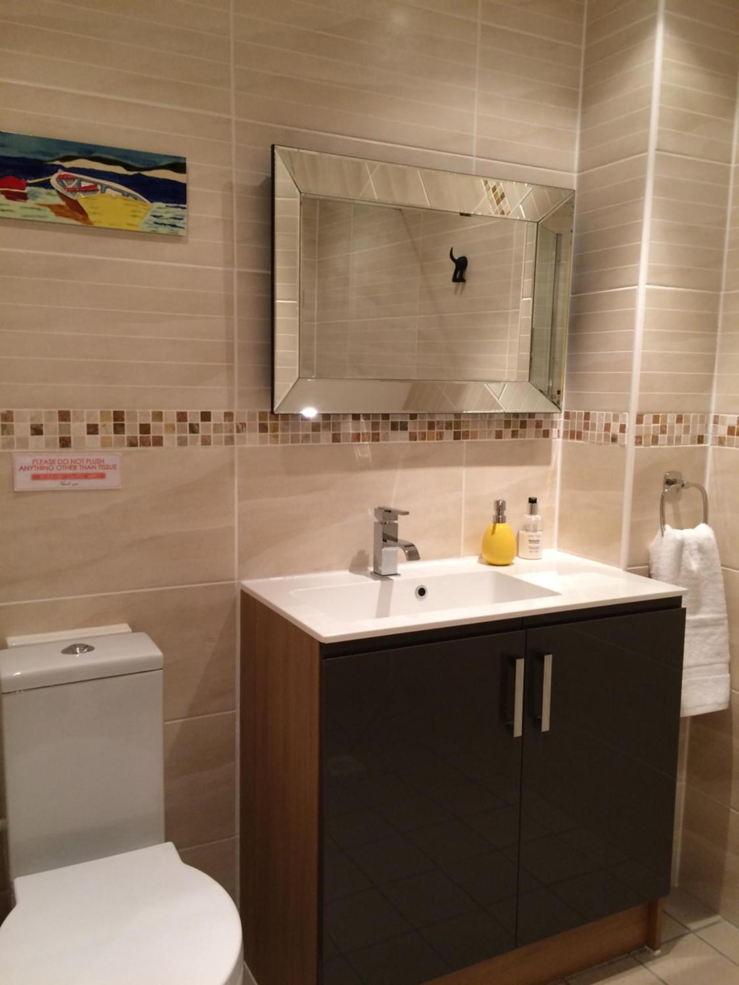 Lochedge Lodge Bunaveneadar Ngoại thất bức ảnh